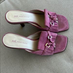 Anne Klein Women's Pink Suede Heeled Sandals